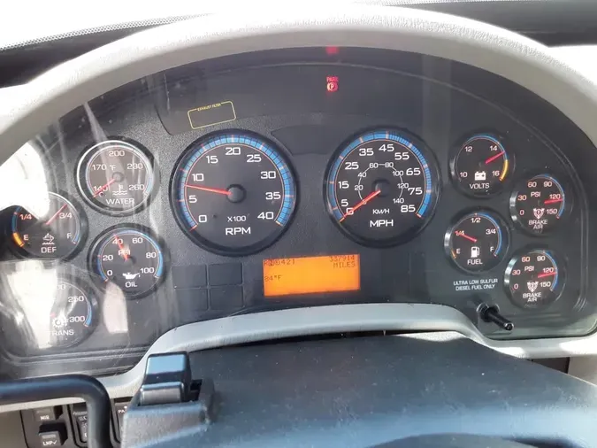 2019 NAVISTAR INTERNATIONAL 4300 LP
