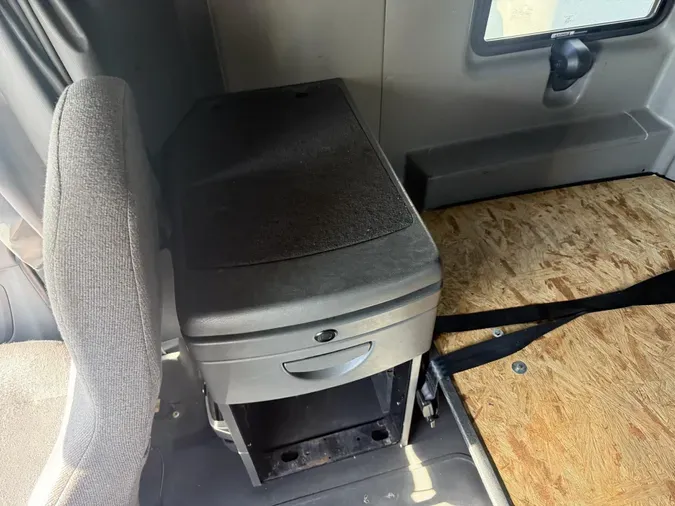 2022 International LT625