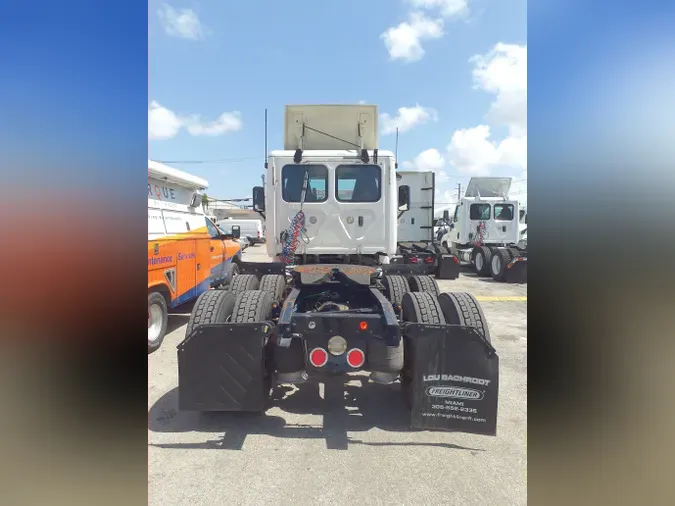 2018 FREIGHTLINER/MERCEDES CASCADIA 125