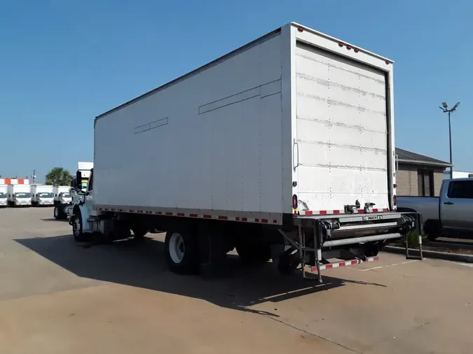 2021 FREIGHTLINER M2 106