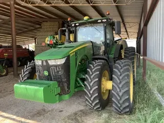 2020 John Deere 8320R