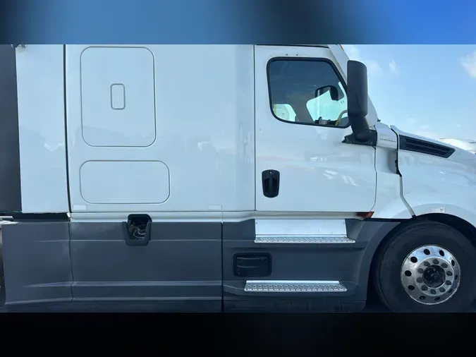 2023 Freightliner Cascadia 12637883b434871041624f961f1dfa54e59