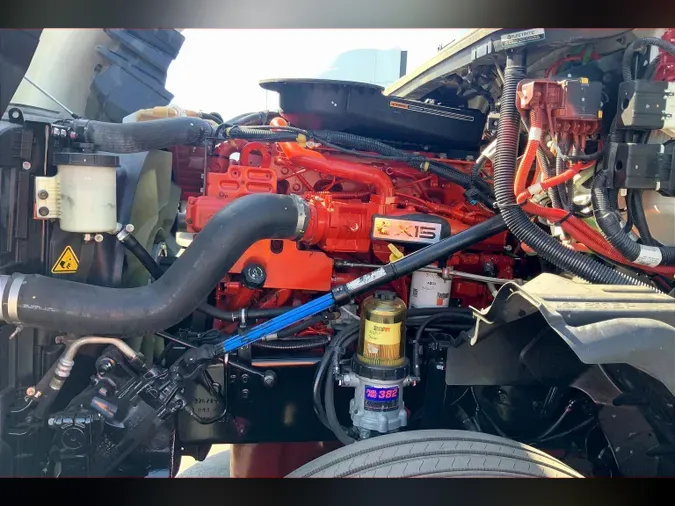 2022 INT LT625 6x4