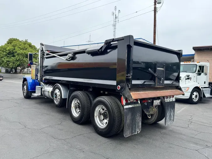 2018 Peterbilt 389