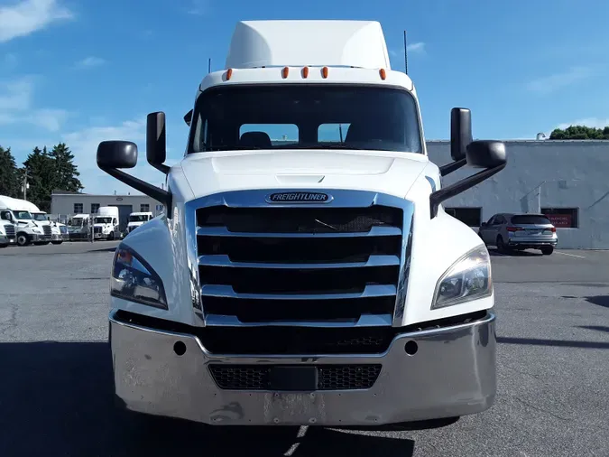 2019 FREIGHTLINER/MERCEDES NEW CASCADIA PX12664