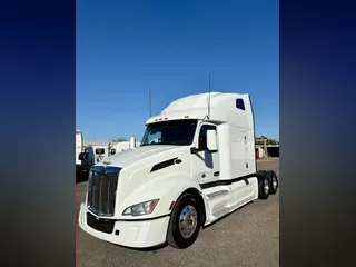 2022 Peterbilt 579
