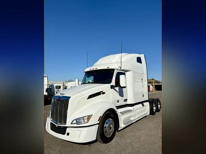 2022 Peterbilt 579
