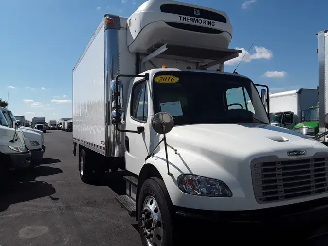 2016 FREIGHTLINER/MERCEDES M2 106