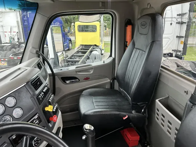 2020 Peterbilt 579