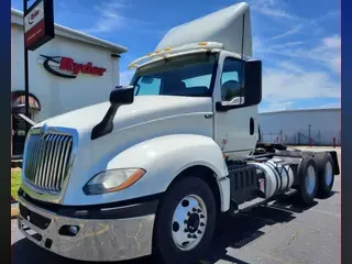 2020 NAVISTAR INTERNATIONAL LT625 DAYCAB T/A