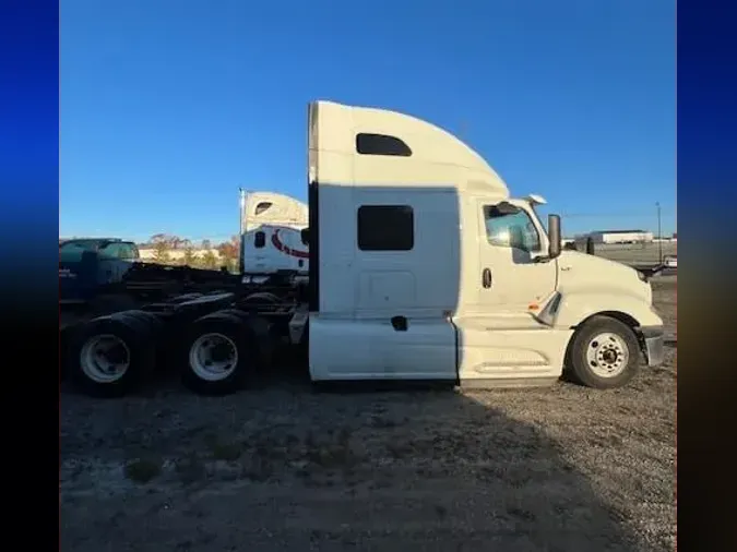 2020 NAVISTAR INTERNATIONAL LT625 SLPR CAB