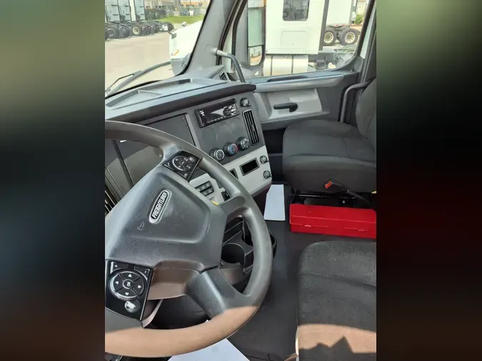 2020 FREIGHTLINER NEW CASCADIA PX12664