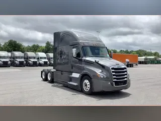 2023 Freightliner Cascadia