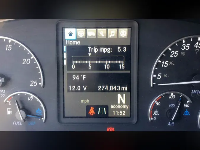 2020 Freightliner Cascadia 126