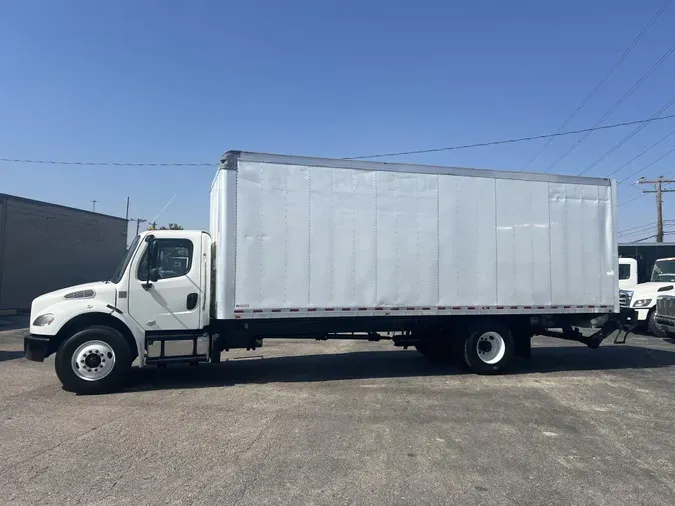 2017 Freightliner Business Class M2 106