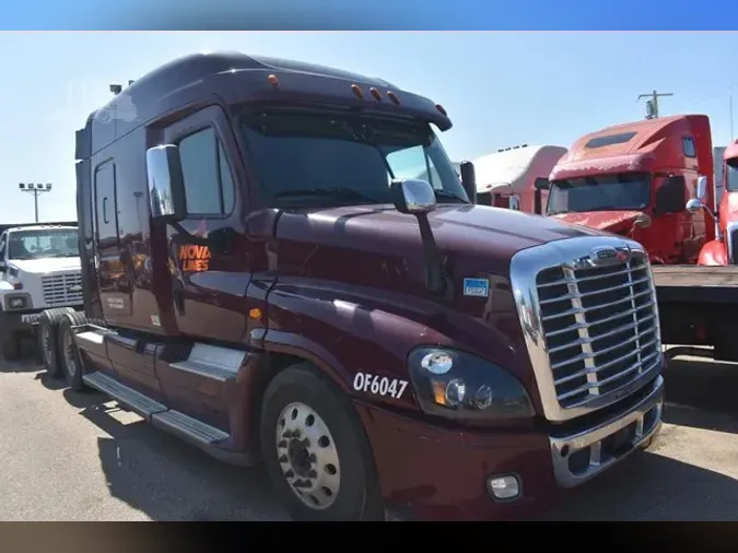 2016 FREIGHTLINER CASCADIA 12537ab6182a63ac5ce72f68ab4a6ba4eef