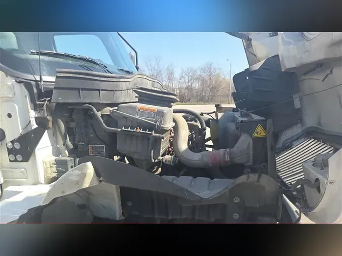 2022 INTERNATIONAL MV