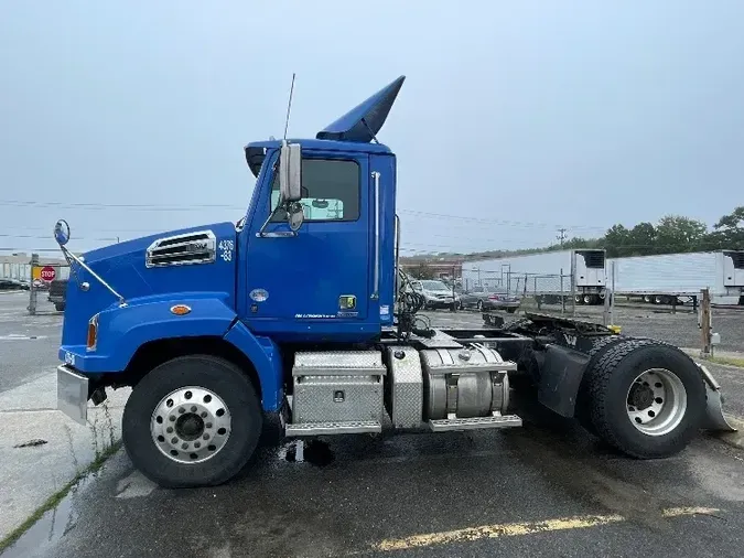 2016 Western Star 4700SB