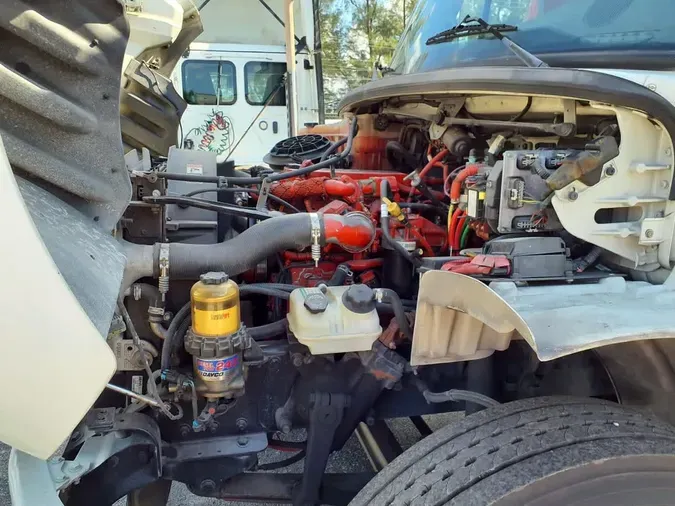 2016 FREIGHTLINER/MERCEDES M2 106