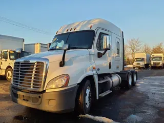 2019 FREIGHTLINER/MERCEDES CASCADIA 125