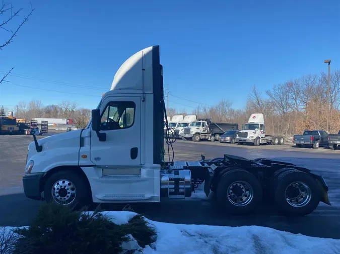 2014 Freightliner Cascadia