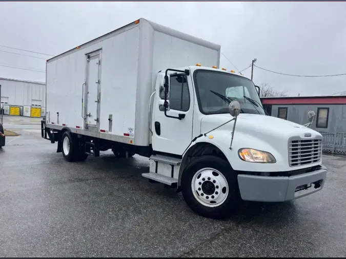 2018 FREIGHTLINER/MERCEDES M2 106