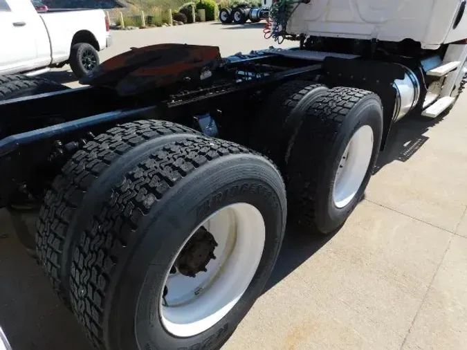 2019 Freightliner Cascadia 126 Day Cab