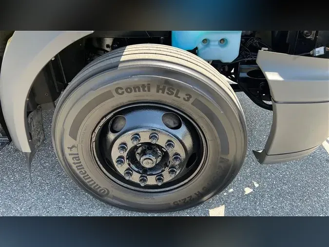 2018 INTERNATIONAL RH613