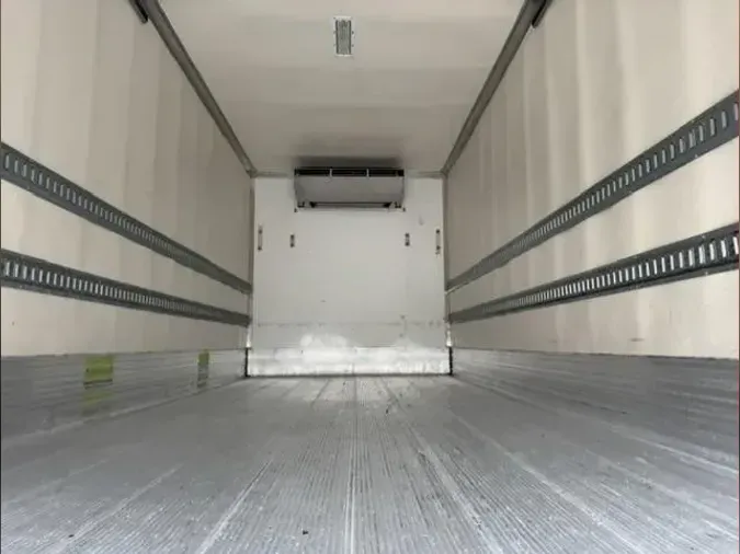 2019 Hino 268A