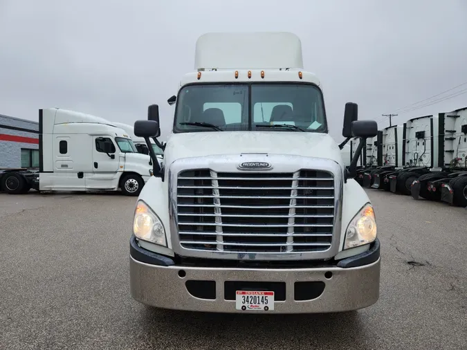 2014 FREIGHTLINER/MERCEDES CASCADIA 125