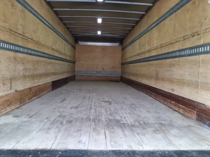 2019 FREIGHTLINER/MERCEDES M2 10637c057e8eb602d55a96be737e600b259