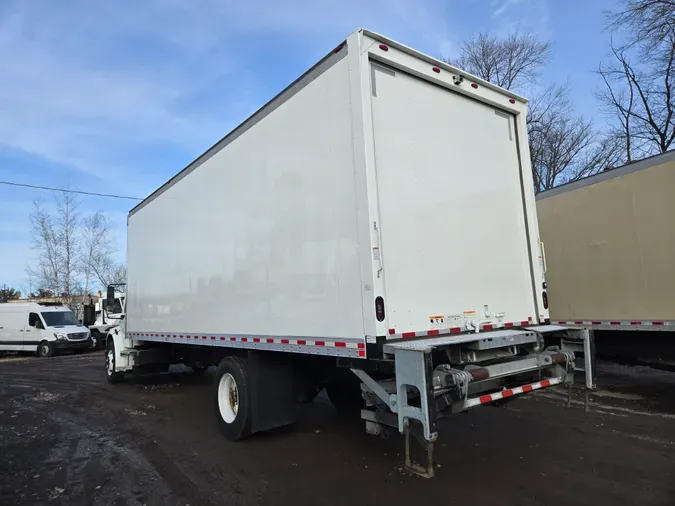 2018 FREIGHTLINER/MERCEDES M2 106