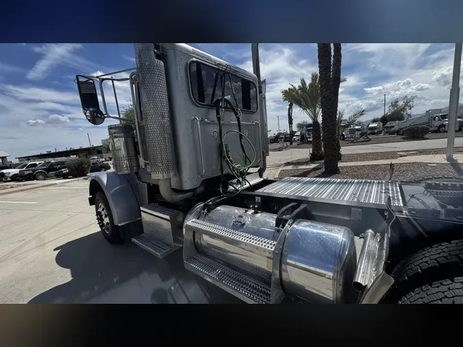 2020 Peterbilt 38937c5041bc78e41f6dce926ae63799bdb