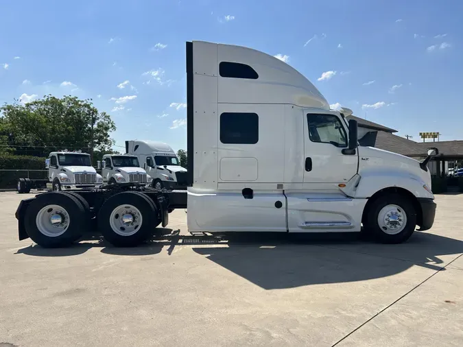 2019 International LT625