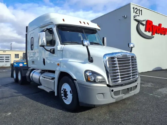 2020 FREIGHTLINER/MERCEDES CASCADIA 125