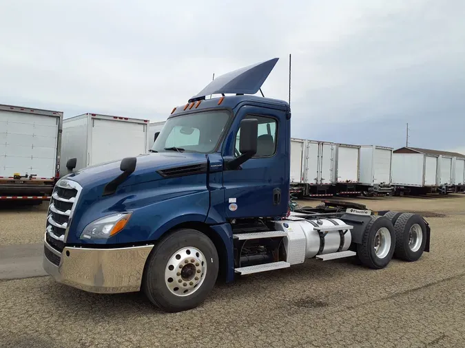 2020 FREIGHTLINER/MERCEDES NEW CASCADIA PX1266437d0f916ab625c5bccfe1850126c496e