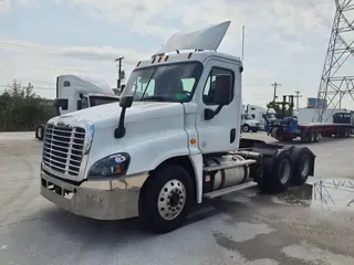 2019 FREIGHTLINER/MERCEDES CASCADIA 125