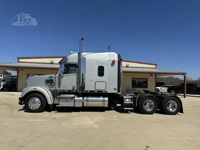 2019 FREIGHTLINER 122SD