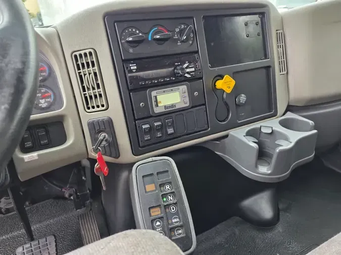 2019 NAVISTAR INTERNATIONAL 4300