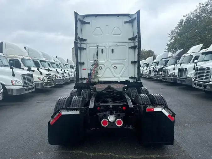 2021 FREIGHTLINER/MERCEDES NEW CASCADIA PX12664