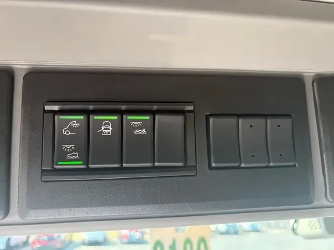 2026 VOLVO TRUCK VNL64TV04