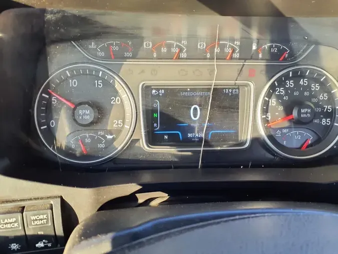 2019 NAVISTAR INTERNATIONAL LT625 DAYCAB T/A37d6e01583d044ca1008868dbe1c7bba