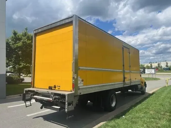 2020 Hino 268A