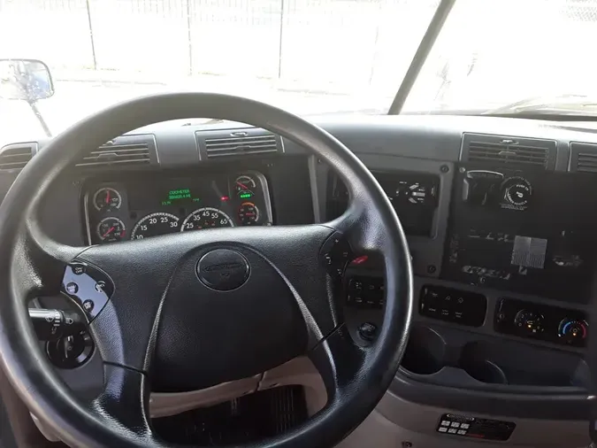 2020 FREIGHTLINER CASCADIA 125