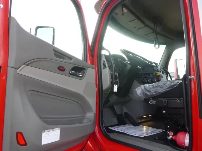 2020 Peterbilt 579