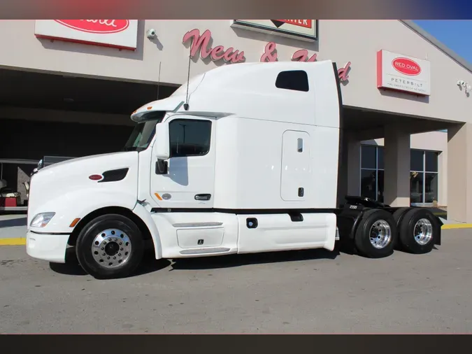 2022 Peterbilt 579
