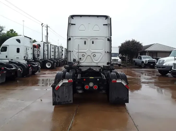 2019 FREIGHTLINER CASCADIA 125