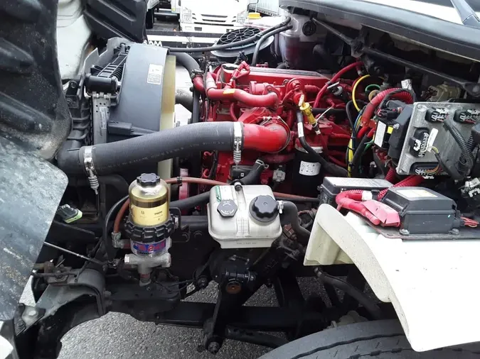 2019 FREIGHTLINER M2 106