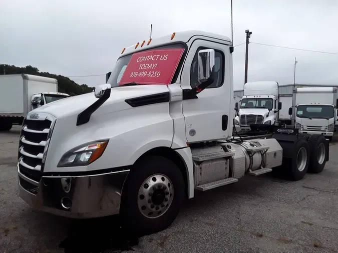 2019 FREIGHTLINER/MERCEDES NEW CASCADIA PX1266437e972340cba4d7be9708e6f840abd1a