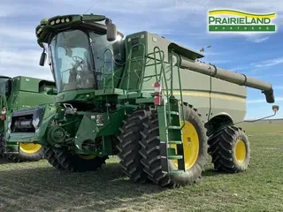2021 John Deere S770